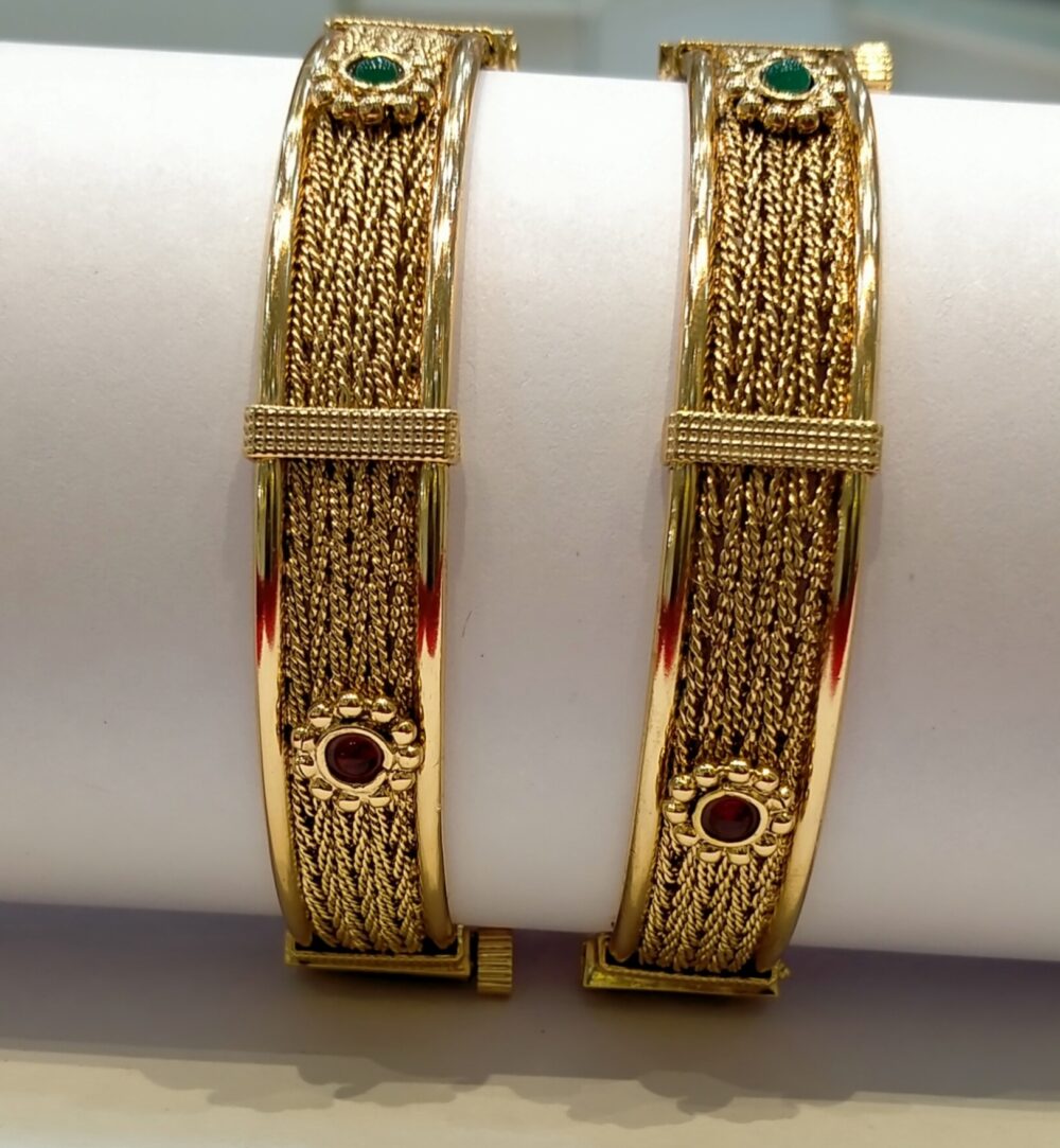 Shop Secondary Image